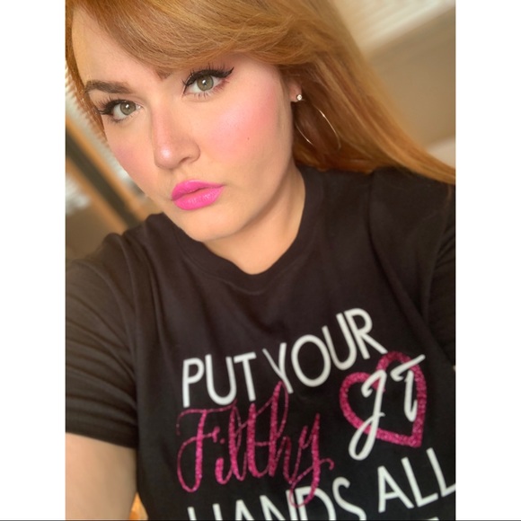 Meet your Posh Ambassador! - Picture 2 of 10